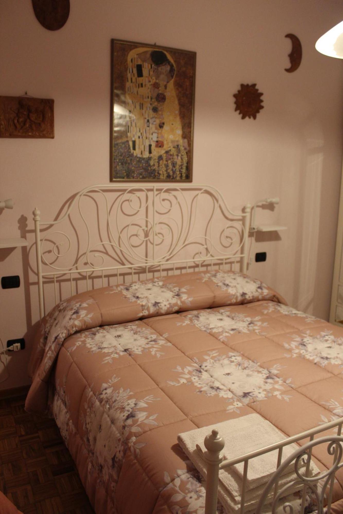 B&B Marilyn Rávena Exterior foto